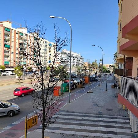 Piso Cerca Universidades Y Playa บาเลนเซีย ภายนอก รูปภาพ